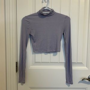 Aritzia Sunday best turtle neck. Light purple colour. Size xs